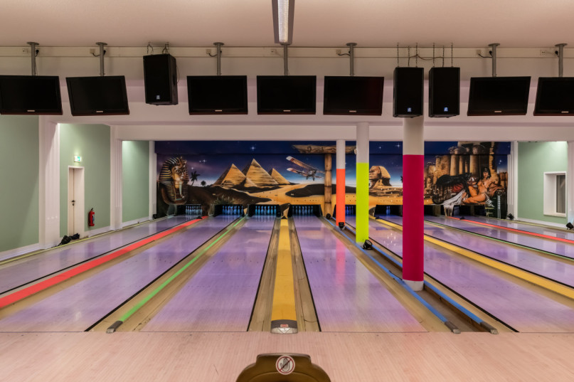 plush74 rental film foto event germany brandenburg ballhouse bowling space 27