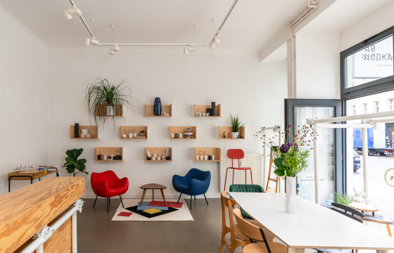 pluche74 verhuur film foto duitsland berlijn urban art space galerie showroom 23