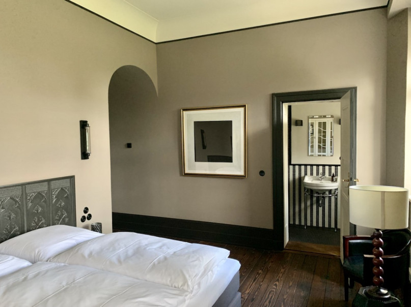 plush74 rental location film photo event castle villa countryside velvet garden 18 (2)