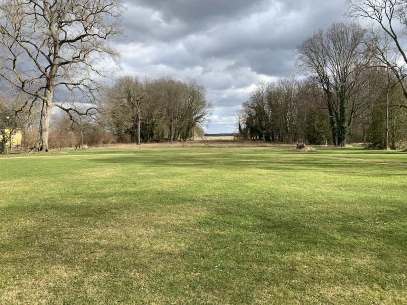 plush74 rental location film photo event castle villa countryside velvet garden 24 (2)