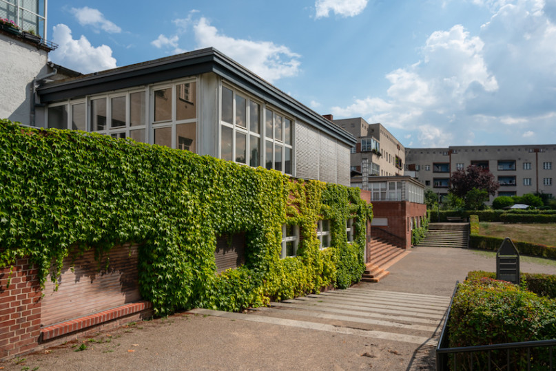 felpa74 alquiler lugar película foto evento pueblo colores ciudad berlín 6