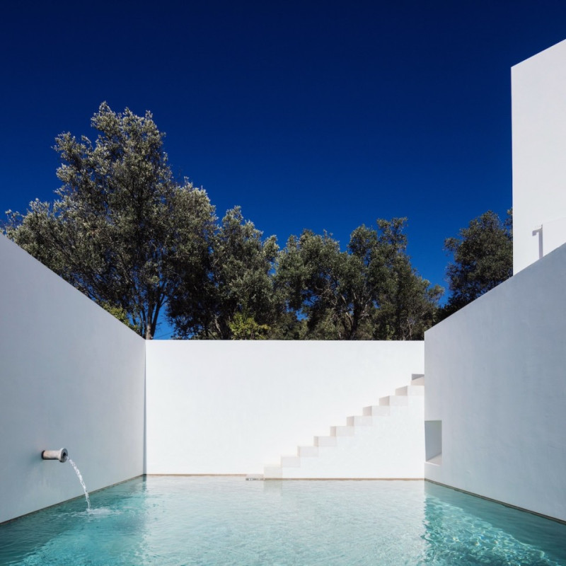 plush74 affitto location film produzione fotografica servizio moderno bianco pulito casa villa grafica lusso21