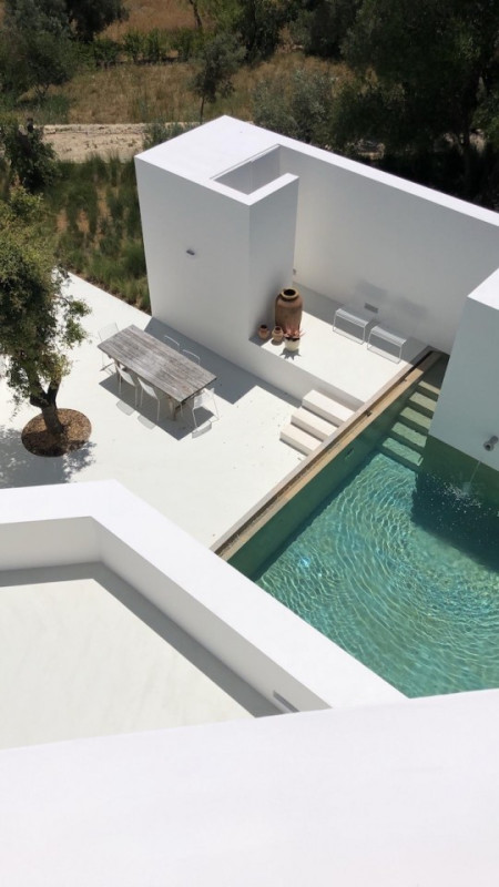 plush74 affitto location film produzione fotografica servizio moderno bianco pulito casa villa grafica lusso7