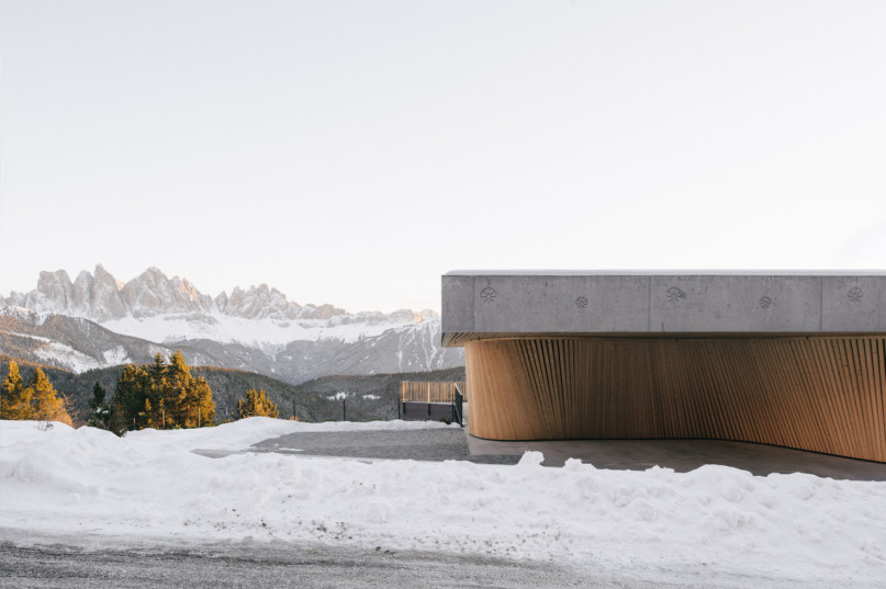 plush74 rental location photo film italy dolomites apartments mountain00067