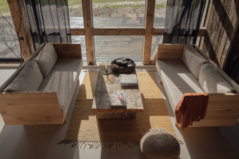 felpa74 alquiler producciones locacion foto pelicula finca polonia granero campo00113