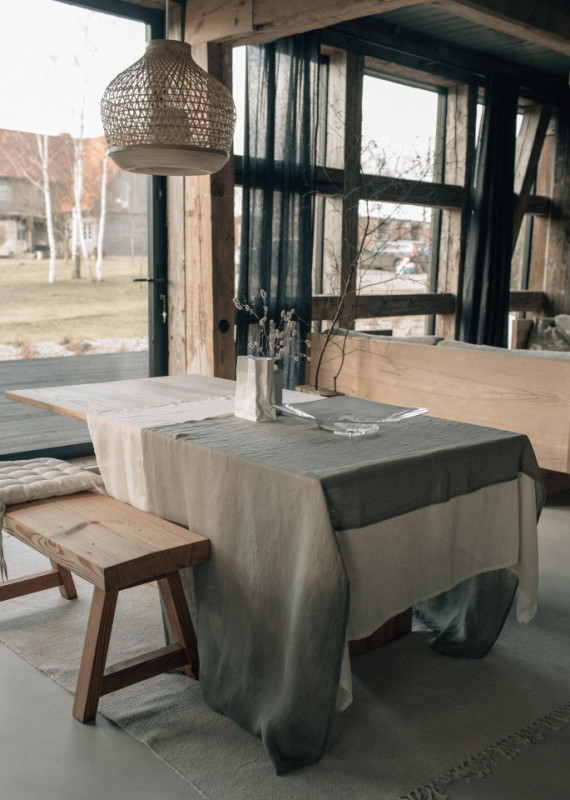 peluche74 alquiler producciones locacion foto pelicula finca polonia granero campo00187