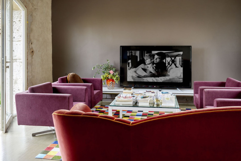 felpa74 alquiler producciones locaiton foto film holuse loft france00002