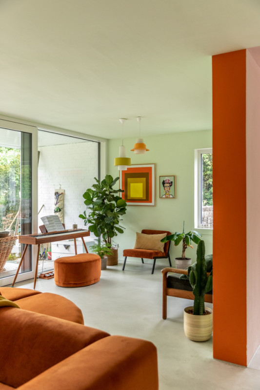 plush74 rental productions locaiton photo film house colourful hamburg germany14