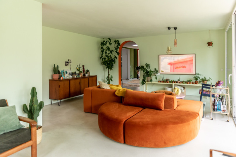 plush74 rental productions locaiton photo film house colourful hamburg germany17