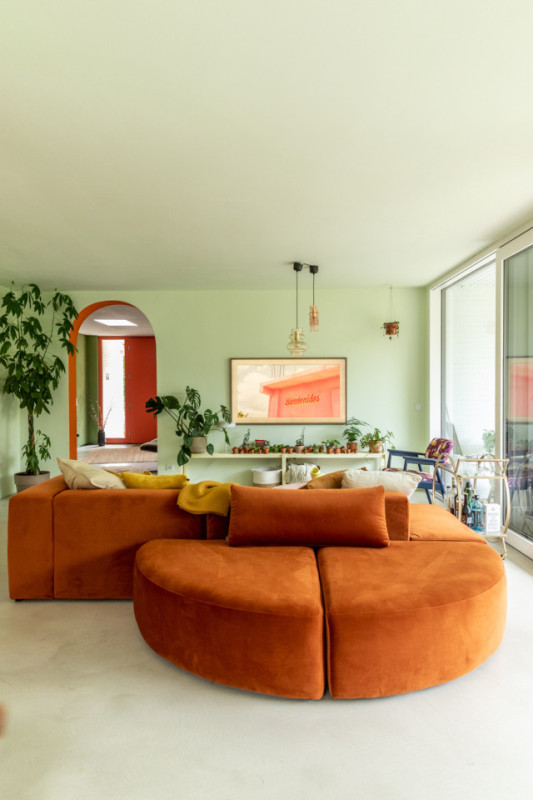 plush74 rental productions locaiton photo film house colourful hamburg germany6