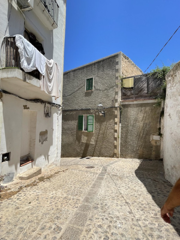 plush74 rental productions locaiton town historic ibiza spain00032
