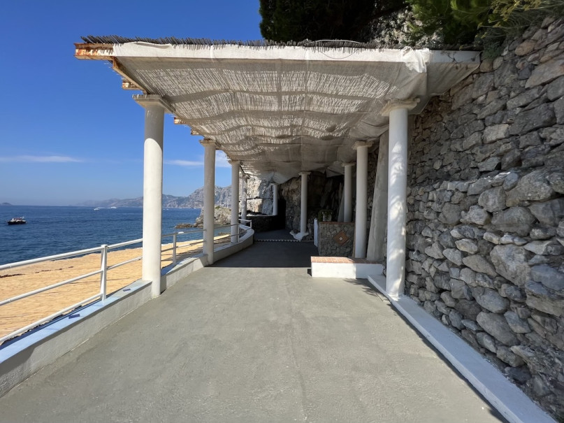 plush74 rental productions location photo film italyjpeg7