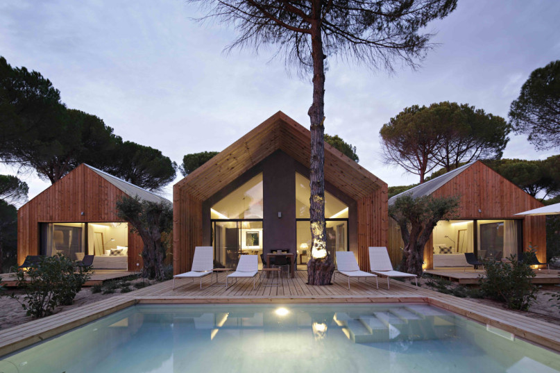 plush74 retreat surrounded by nature 1