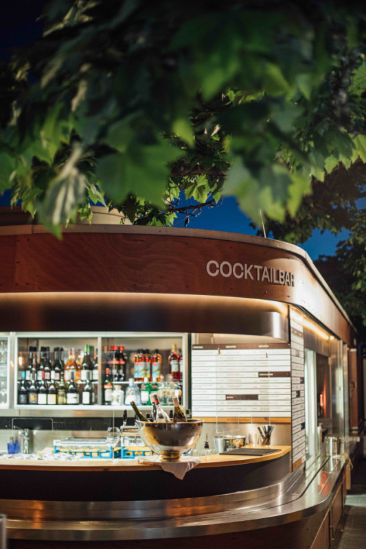 plush74 romantik lakeside hotel 2