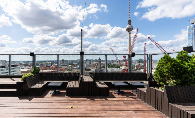 plush74 rooftop club berlin alexanderplatz 5