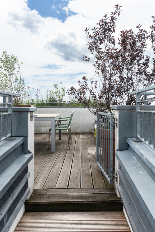 plush74 rooftop garden apartment 29