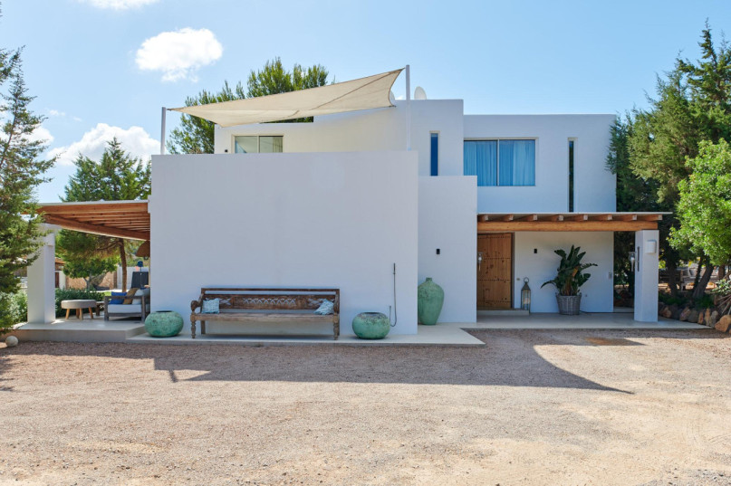 plush74 rustic elegance villa 32