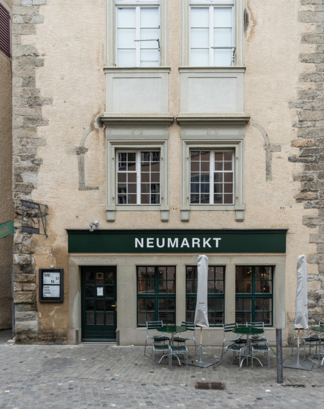 plush74 secret garden and bistro 14 (1)