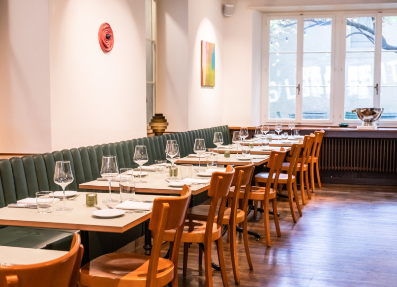 plush74 secret garden and bistro 18 (1)