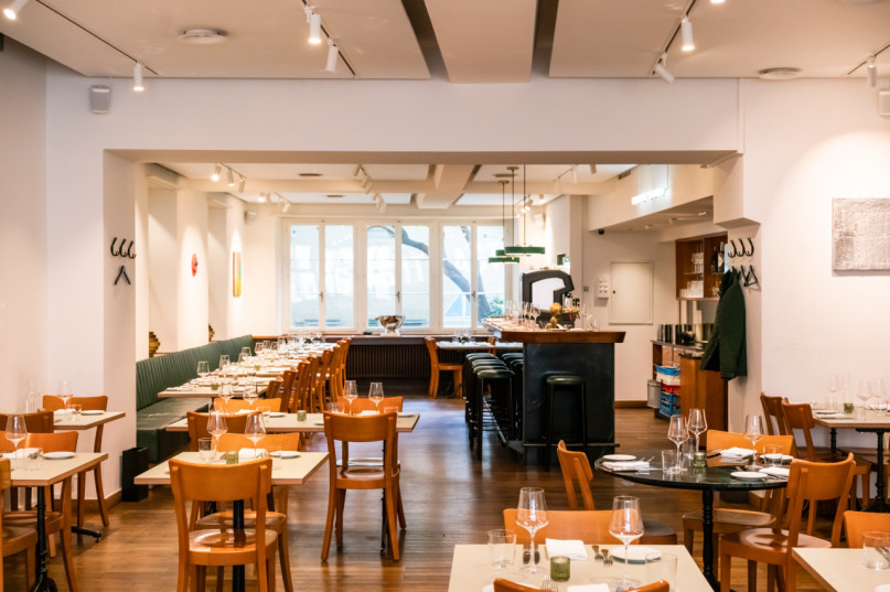 plush74 secret garden and bistro 23