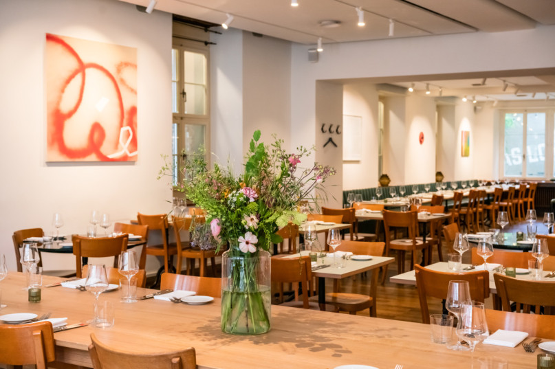 plush74 secret garden and bistro 26