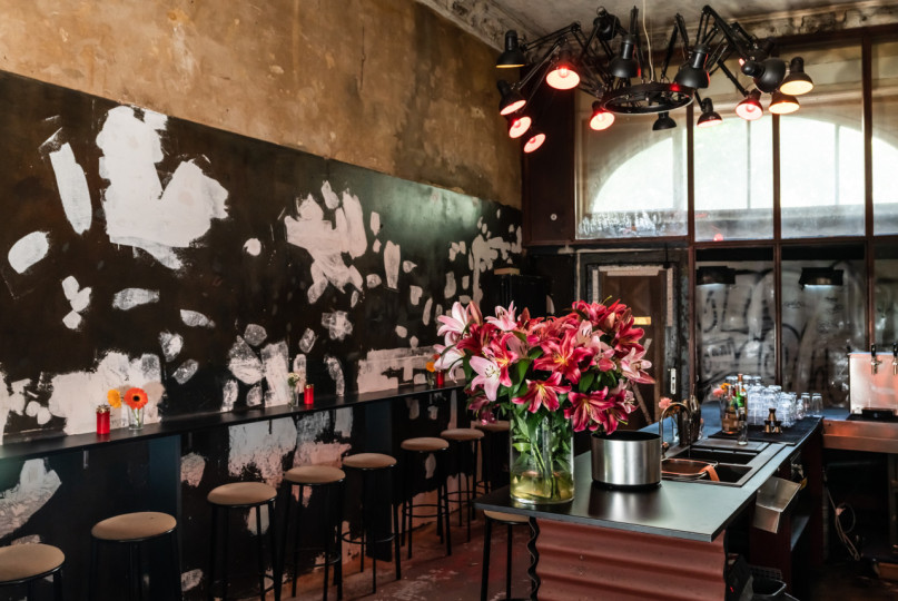 pluche74 verleidelijke bar berlijn 18