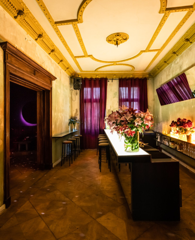 pluche74 verleidelijke bar berlijn 32