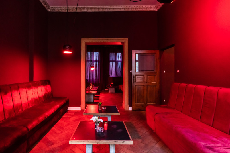 pluche74 verleidelijke bar berlijn 39