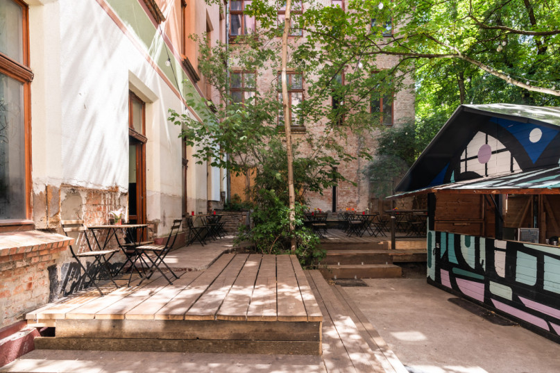 pluche74 verleidelijke bar berlijn 48