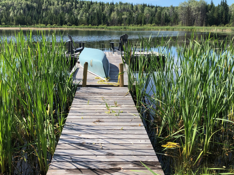 felpa74 sereno frente al lago solar cabañas retiro 8