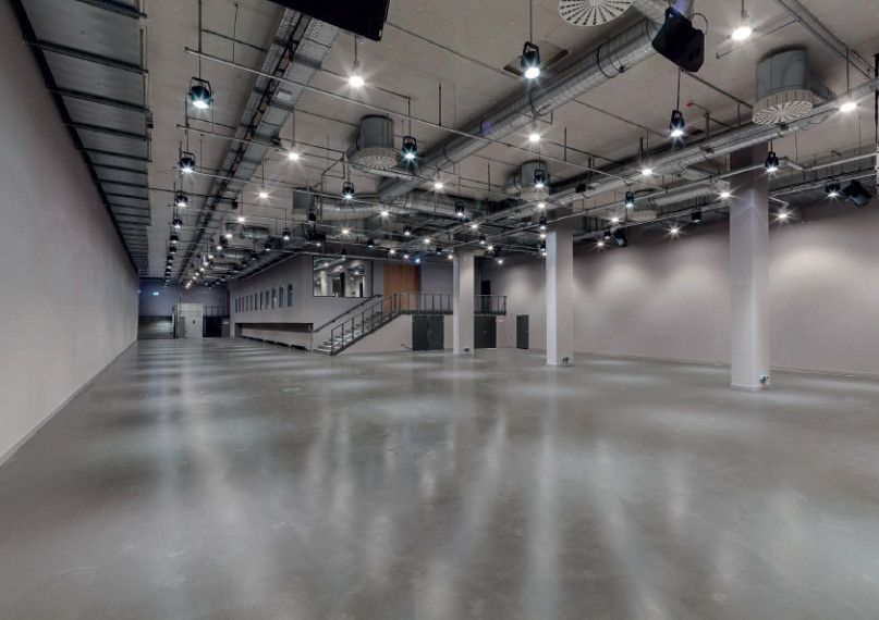 plush74 silent event space wedding 5