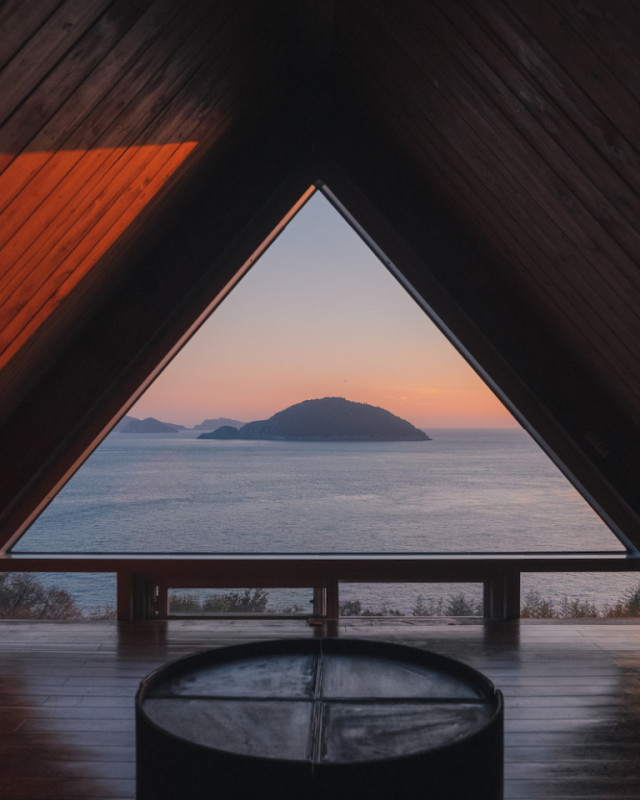 plush74 corea del sur geojedo island seaside ocean location rent shoot film photo rocks 13