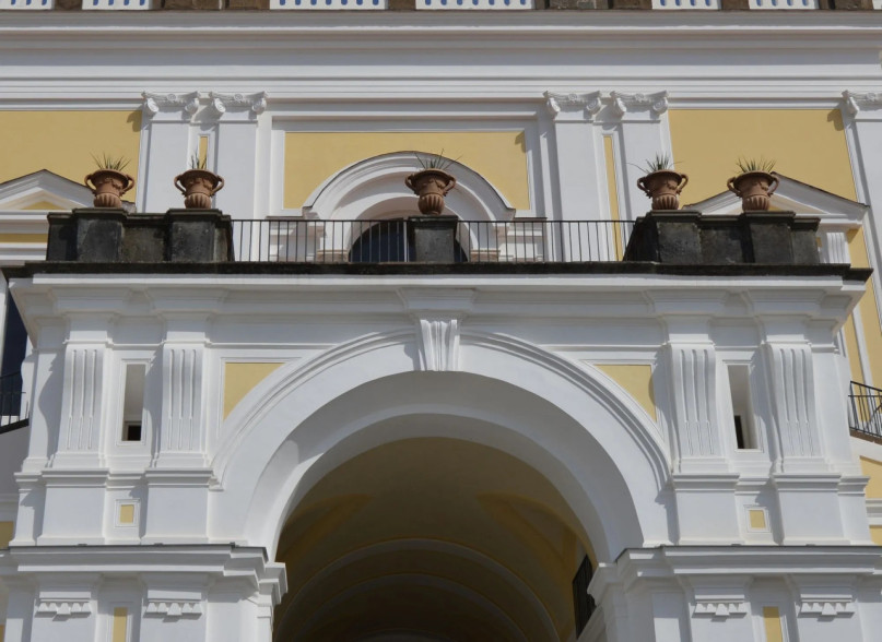 plush74 street scene in naples 8