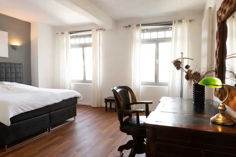 plush74 stylish loft 8