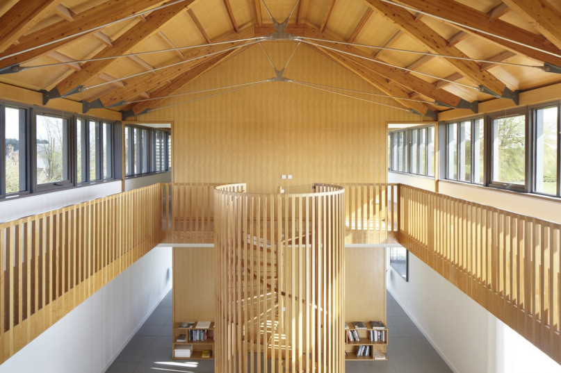 felpa74 la casa larga arquitectónica uk 1