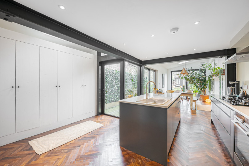 plush74 the country house 12(1)