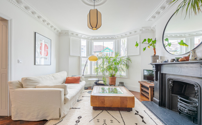 plush74 the country house 8(1)