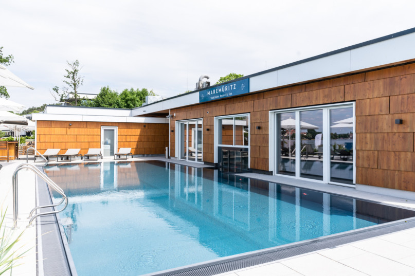 plush74 the marina 33