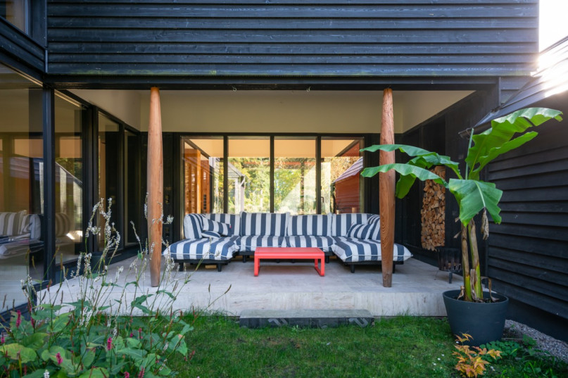 plush74 the modern lake house 11