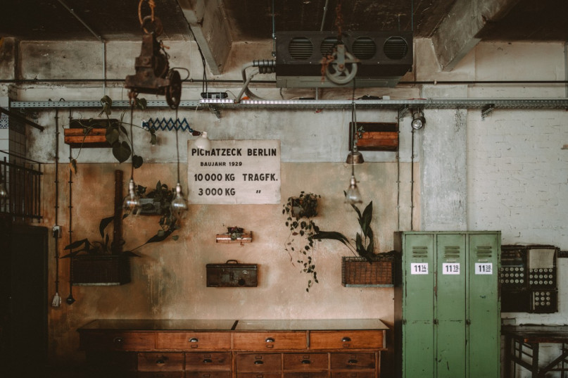 plush74 the retro industrial loft 7(1)