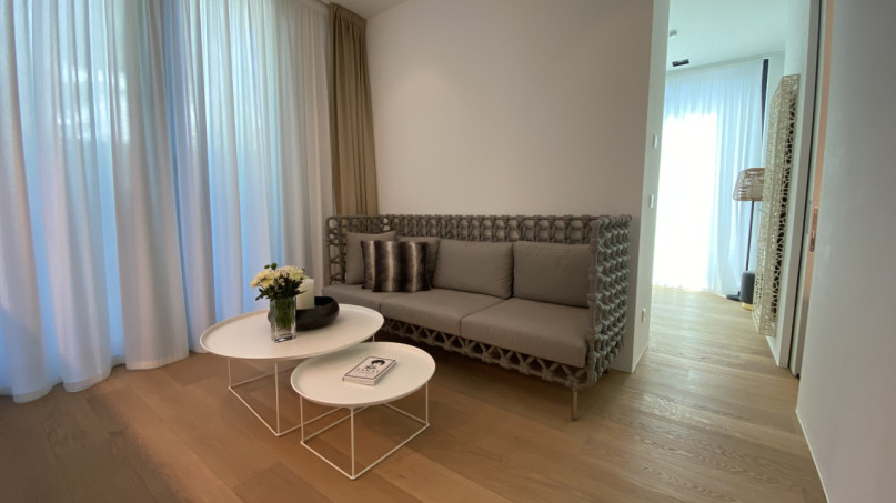 plush74 the sunlit lake house 1 (2)