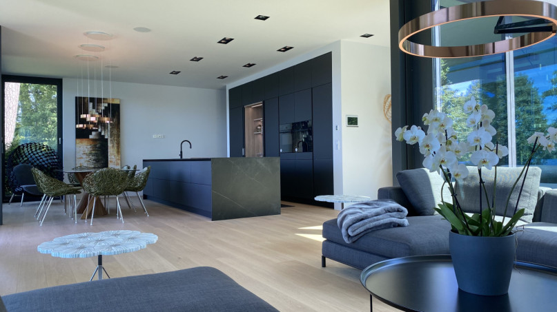 plush74 the sunlit lake house 30 (1)