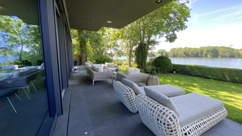 plush74 the sunlit lake house 49 (3)