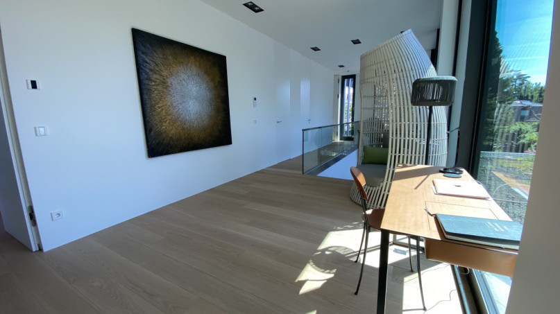 plush74 the sunlit lake house 81