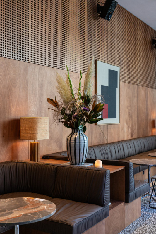 plush74 the timeless vintage cafe 3