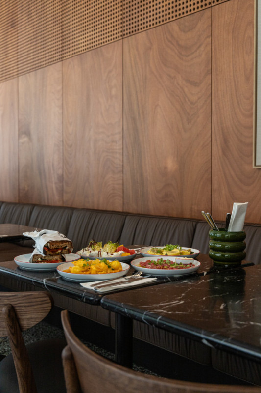 plush74 the timeless vintage cafe 5