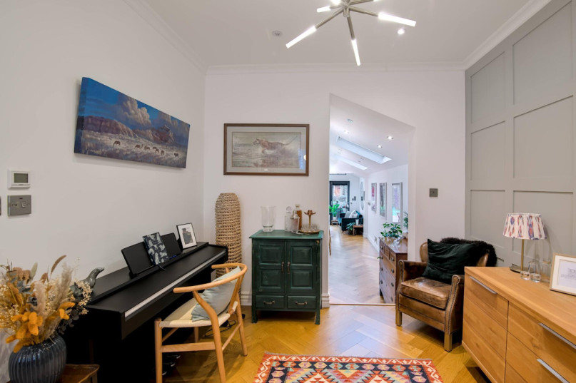 plush74 toothing townhouse 10