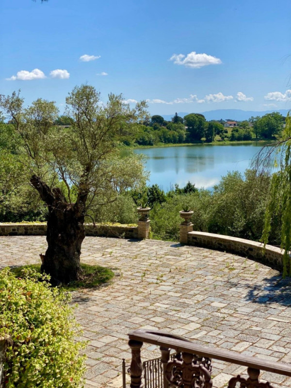 pluche74 toskana lake villa 14