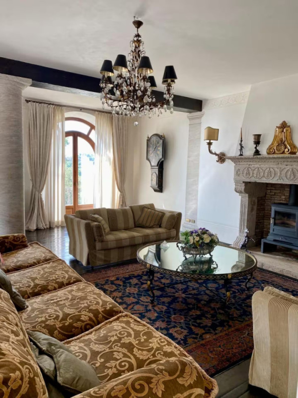 pluche74 toskana lake villa 3(1)