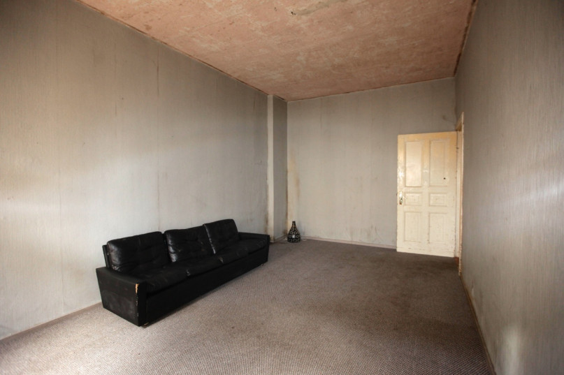 plush74 niet-gerenoveerd leeg 10